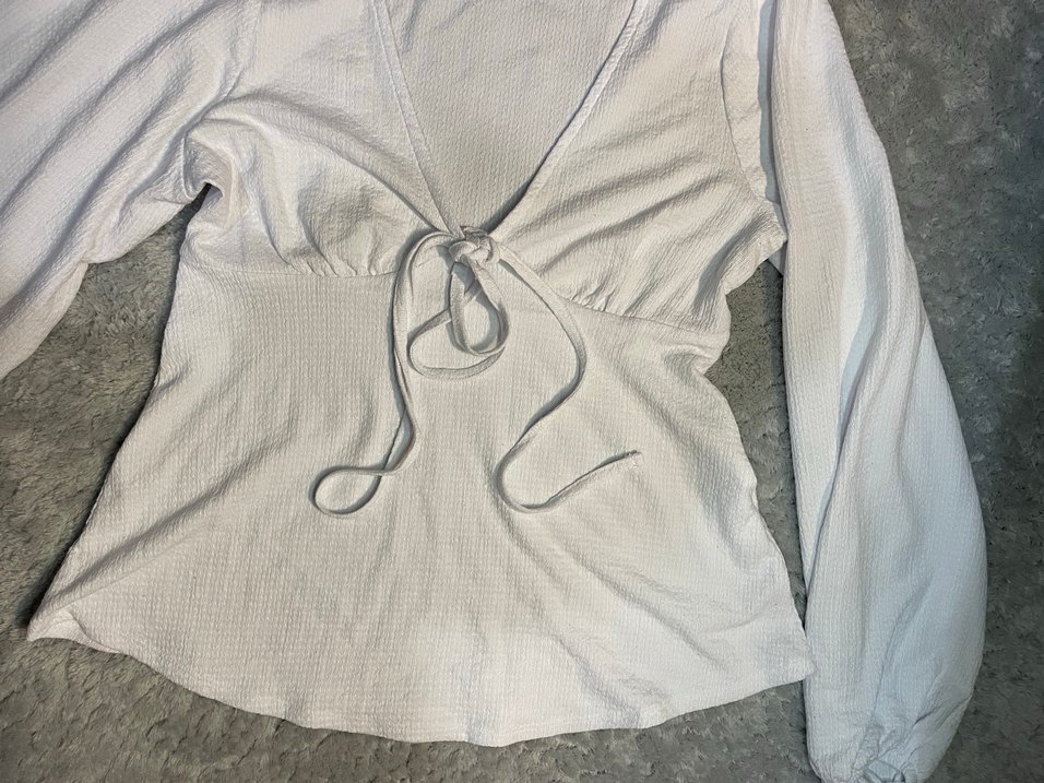 V Yaka Beyaz bluz - Görsel 4