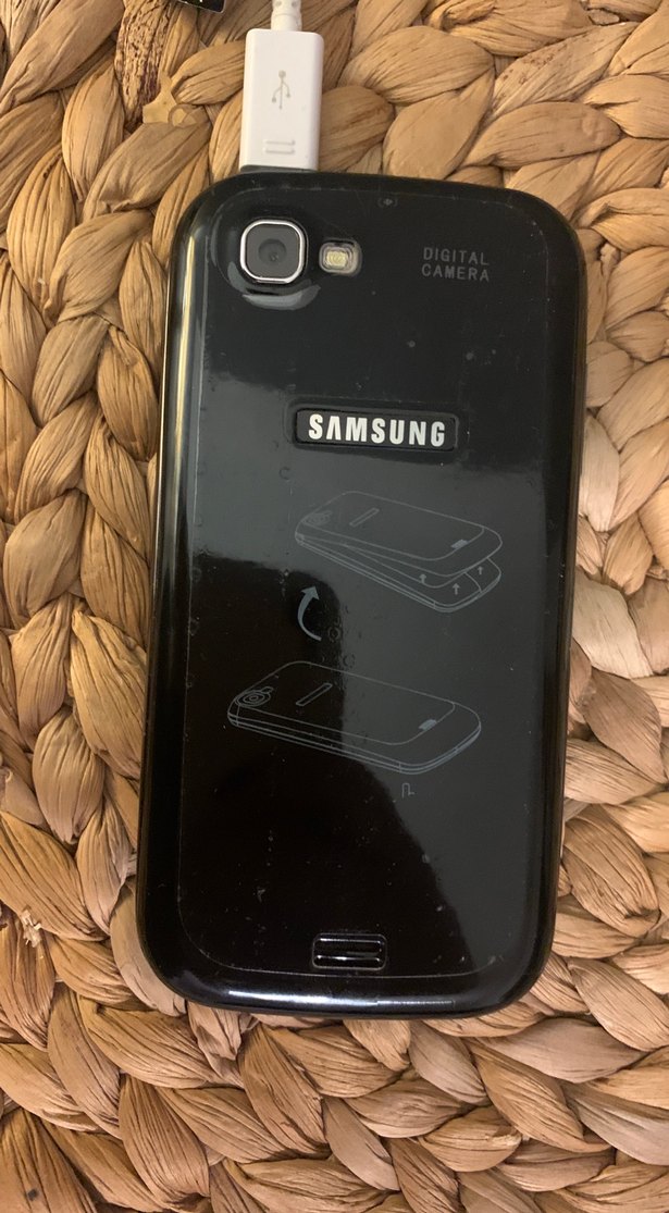 Samsung Siyah Android Telefon - Görsel 3