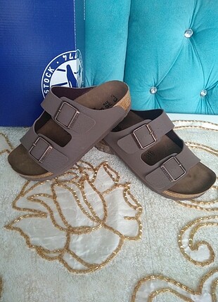 Birkenstock marka terlik