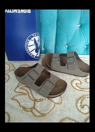 Birkenstock marka terlik