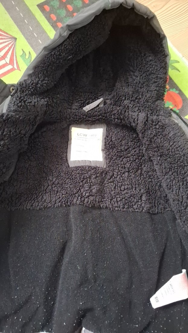 Erkek Çocuk Kamuflaj Desenli Kapüşonlu Mont - Görsel 3