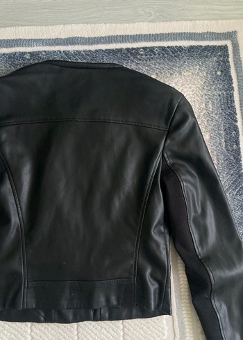Zara kol detaylı deri ceket - Görsel 6