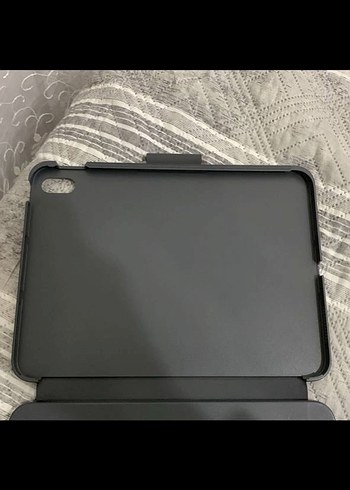 Logitech ipad 10. Nesil klavyeli kılıf - Görsel 2