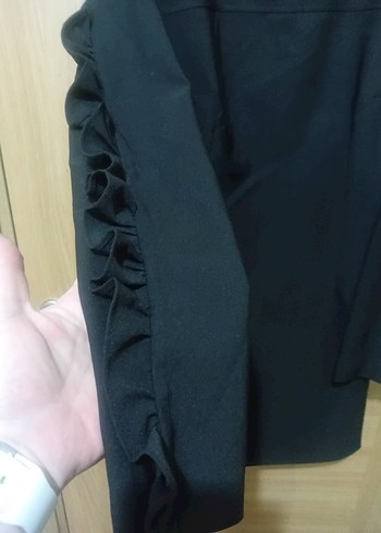 Zincir Detaylı Siyah Uzun Kollu Elbise - Görsel 3