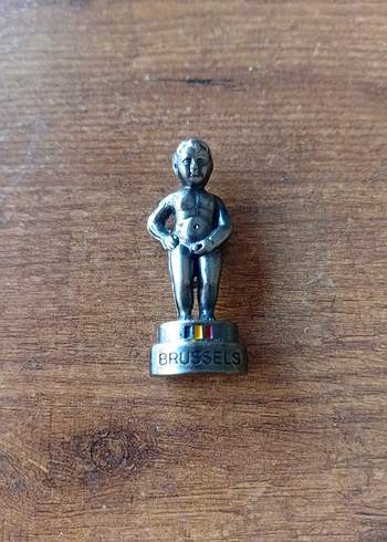 Brüksel Manneken pis magnet