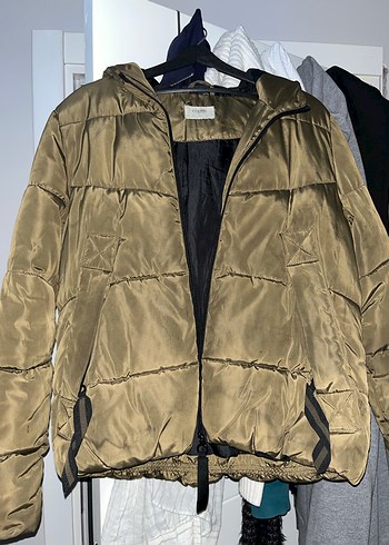 Haki yeşili kadın şişme mont - Görsel 2