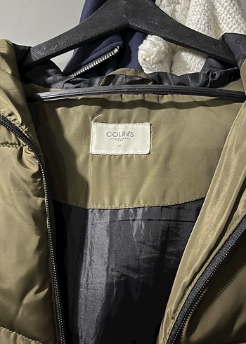 Haki yeşili kadın şişme mont - Görsel 3