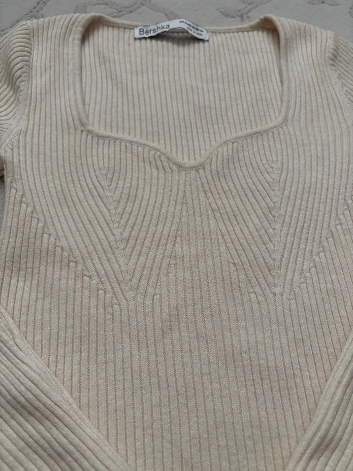 Krem V Yaka Örgü Kadın Kazak - Görsel 3