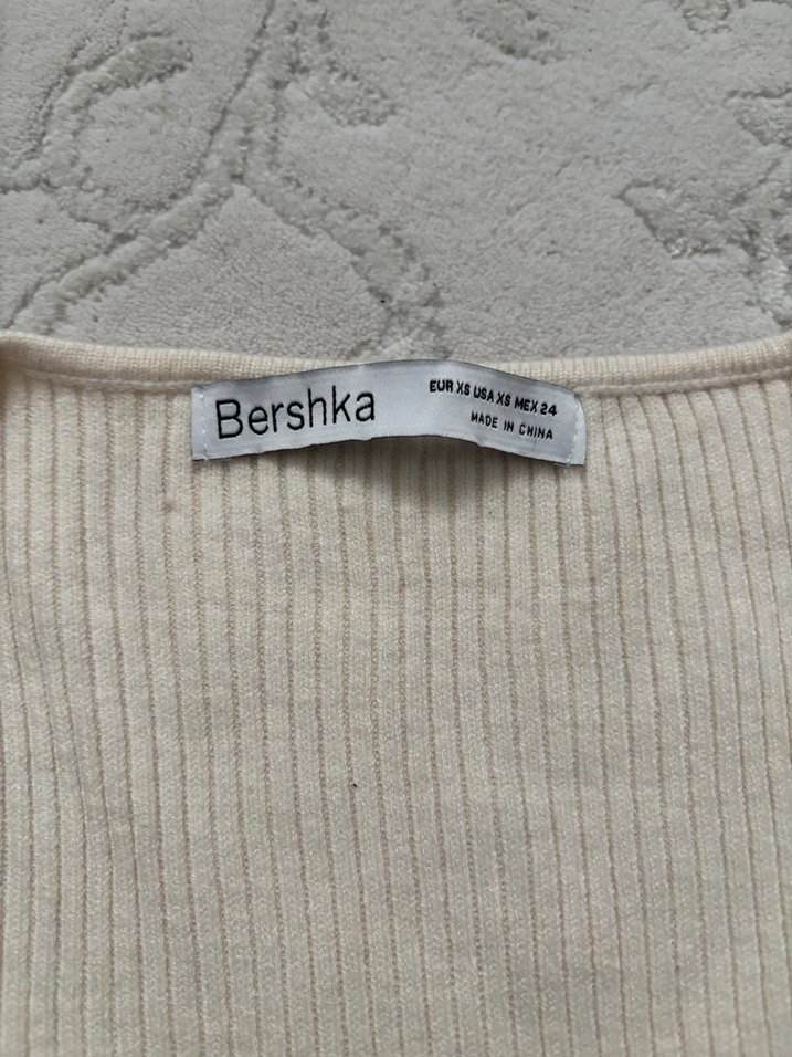 Krem V Yaka Örgü Kadın Kazak - Görsel 2