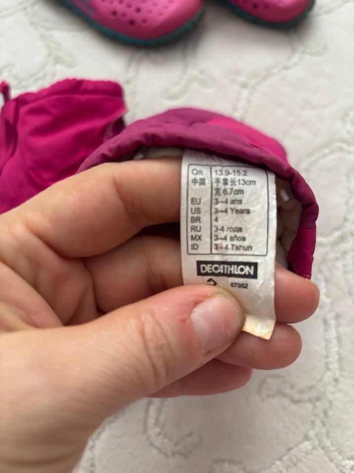 Kız Çocuk Pembe Kaydırmaz Deniz  ayakkabı ve Kar Eldiveni - Görsel 2