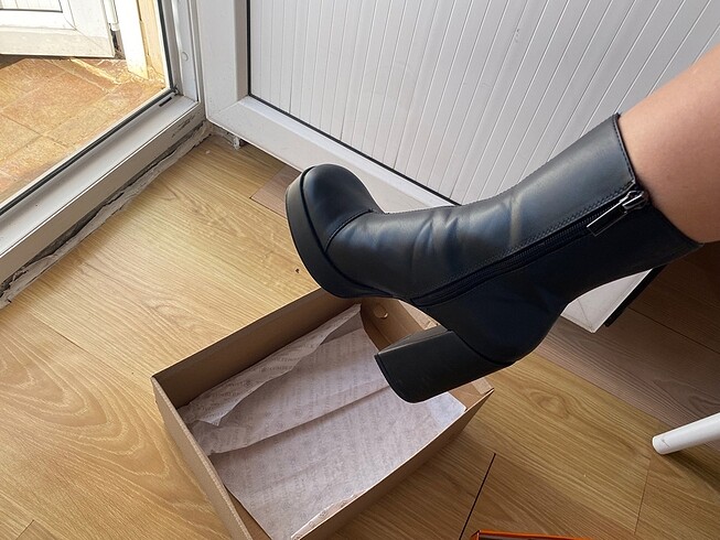 Bershka Sezon sonu! Bershka platform topuklu bot