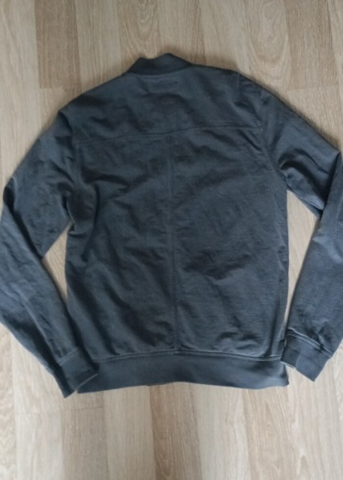 All Saints Hirka - Görsel 3