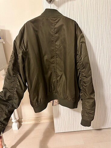 l Beden haki Renk Pull Bear Bomber Ceket