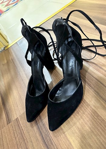 39 Beden Siyah Süet Stiletto Topuklu Kadın Ayakkabı