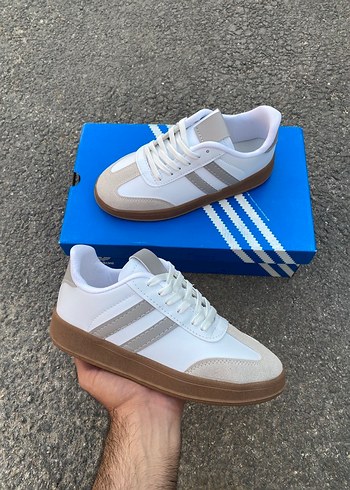 Adidas Beyaz Retro Sneaker