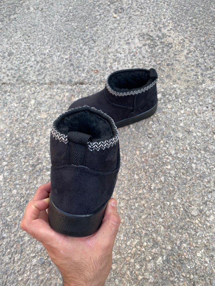 Ugg Siyah Süet Bilek Bot — görsel 4/6