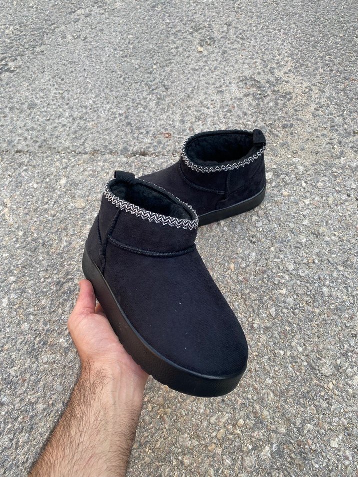 Ugg Siyah Süet Bilek Bot — görsel 3/6
