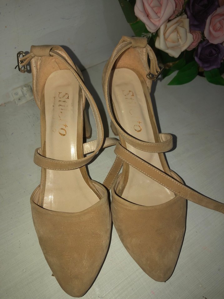 Bej Süet Stiletto Topuklu Kadın Ayakkabı - Görsel 2