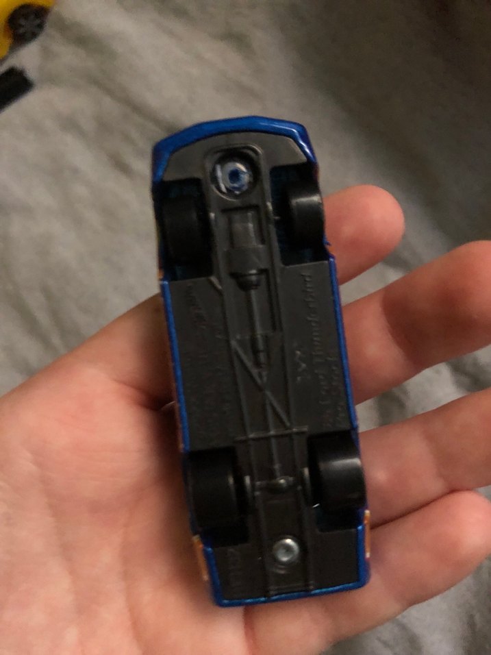 Parlak Mavi Hot Wheels Oyuncak Araba - Görsel 2