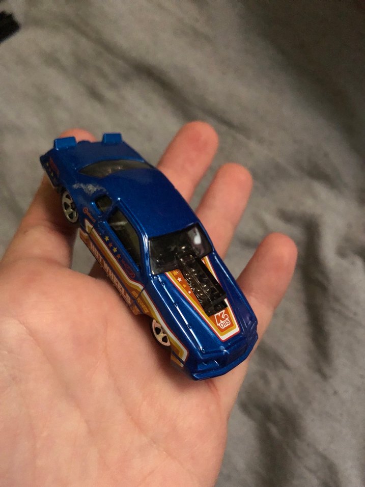 Parlak Mavi Hot Wheels Oyuncak Araba - Görsel 3