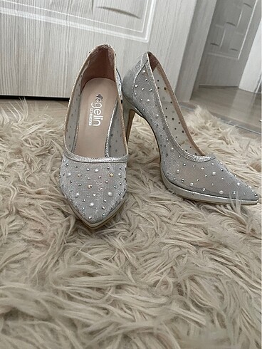 36 Beden beyaz Renk Stiletto ayakkabı