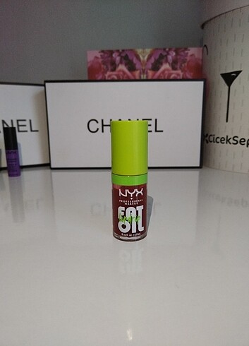 Nyx fat oil 