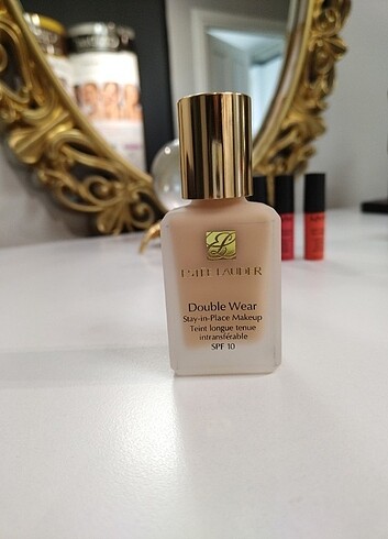 Estee lauder double wear 