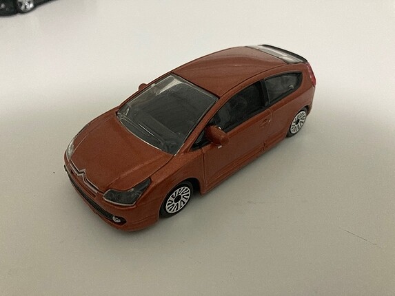 Citroen C4 1:43
