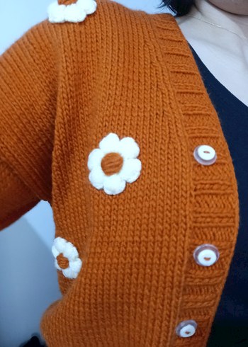 çiçekli kiremit örgü hırka - Görsel 3