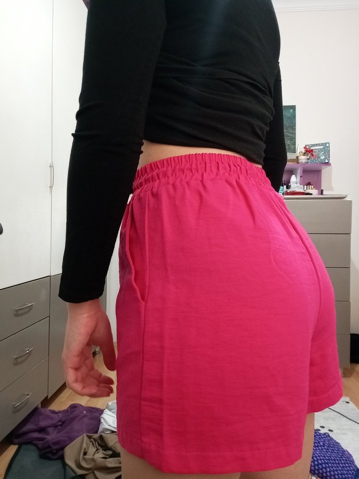 Pembe pamuklu şort - Görsel 2