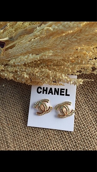 Chanel küpe
