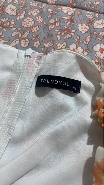 Kadın çiçekli elbise - Görsel 13