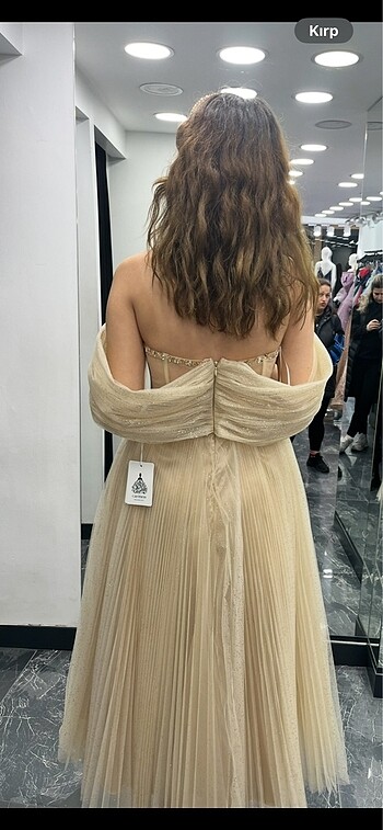 Carmen Gold Düşük Kol Taşlı Tül Nişanlık - Görsel 10