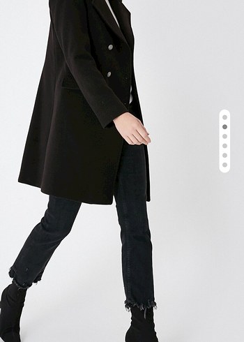 Düğmeli Siyah Kaşe Kaban - Görsel 3