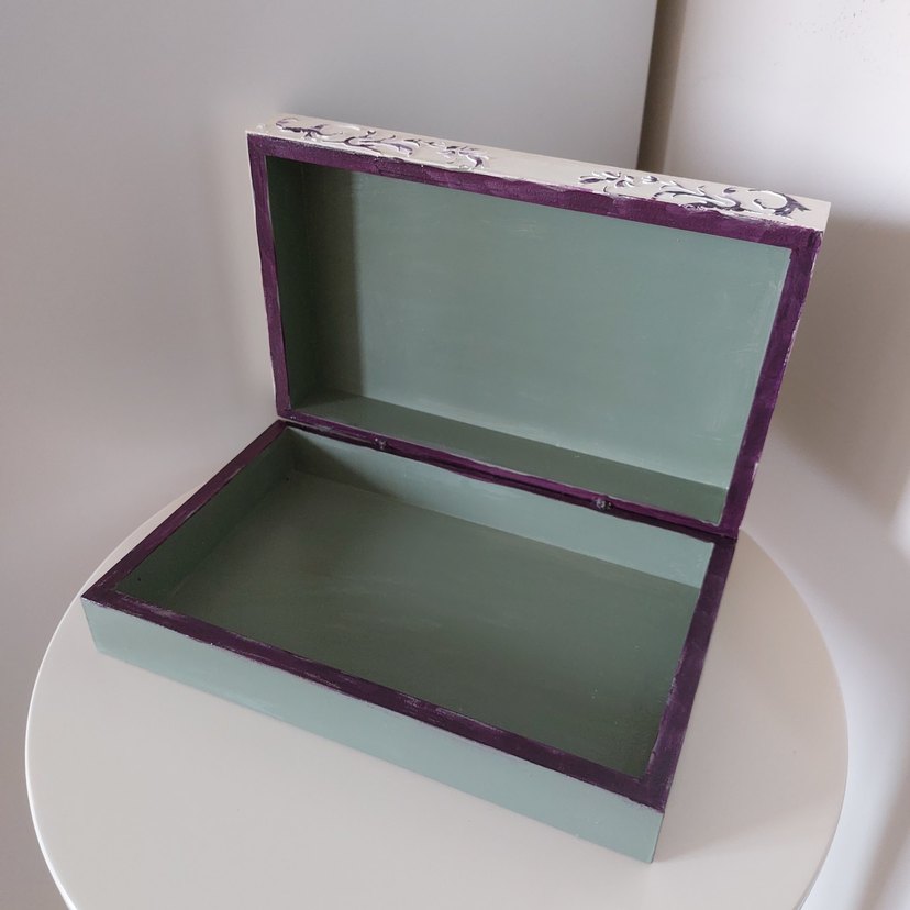 Gri ve Mor Çiçek Desenli Makyaj Kutusu - Görsel 3