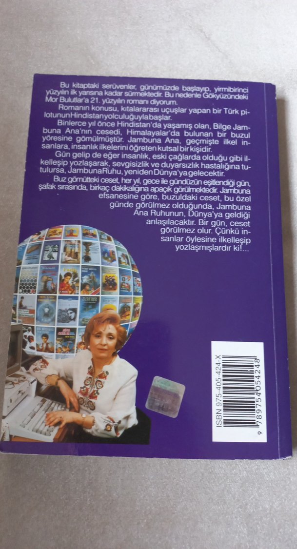 Gökyüzündeki Mor Bulutlar - Gülten Dayıoğlu - Görsel 3