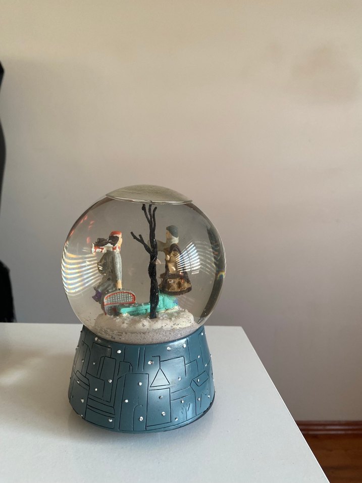 Renkli Mavi Kar Küresi Biblosu - Görsel 2