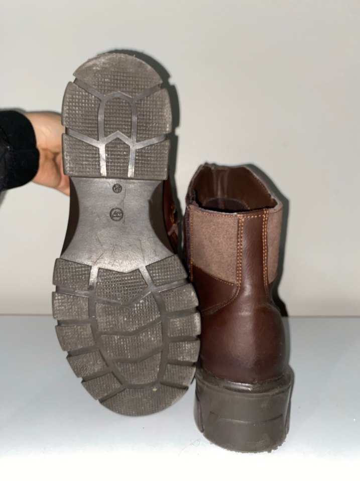 Kahverengi Deri kadın Bot - Görsel 5