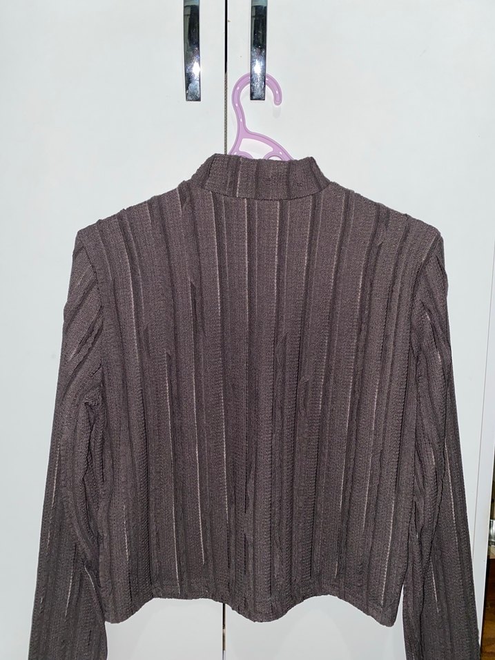 Pileli Yüksek Yaka Kadın bluz - Görsel 4