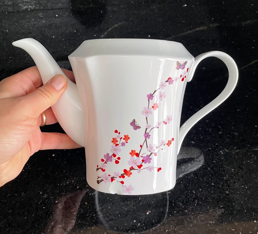 Beyaz Çiçek Desenli Demlik - Görsel 4