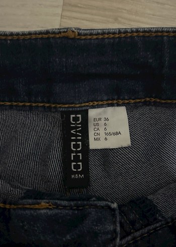 Diğer Düğmeli Lacivert Midi Denim Şort