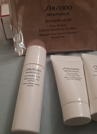 Shiseido, seyehat tipi, kırışıklık önleyici set