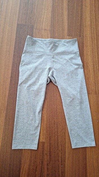 Old Navy spor taytı