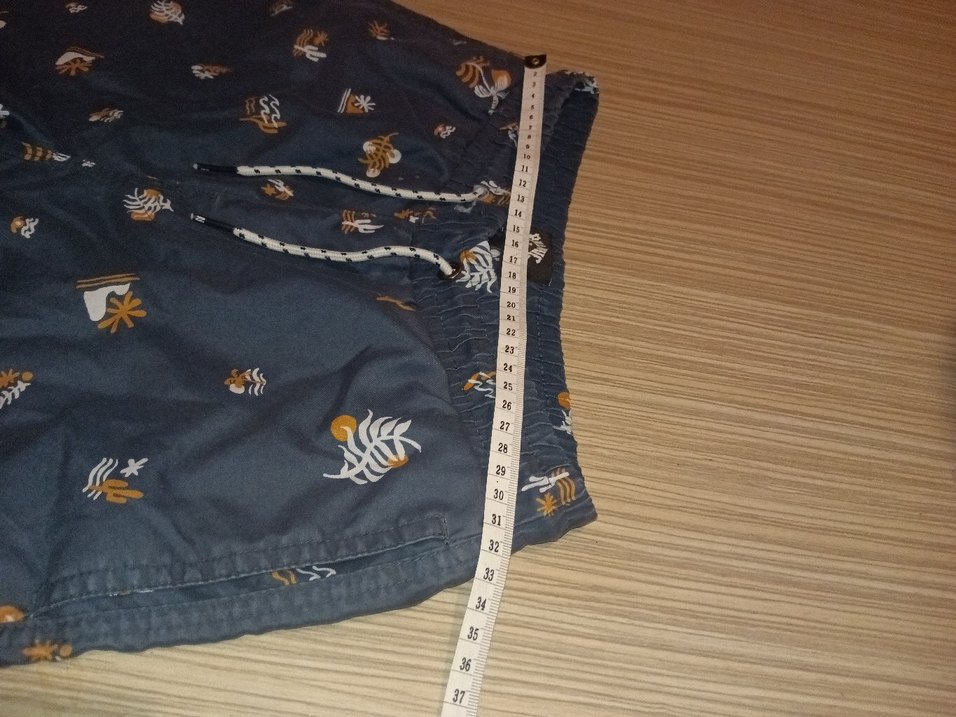 Düğmeli Batik Desenli Erkek Mini Şort - Görsel 5