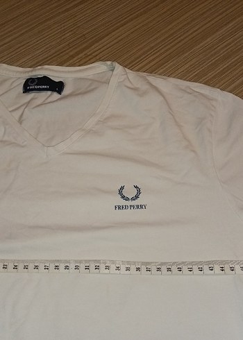 Fred Perry Beyaz Nakışlı Erkek Tişört - Görsel 6