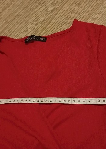 Kırmızı V Yaka Drapeli Hamile Bluzu - Görsel 3