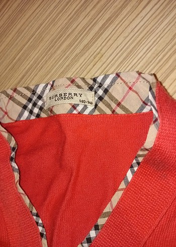 Düğmeli Kırmızı V Yaka Kadın Hırka - Görsel 5