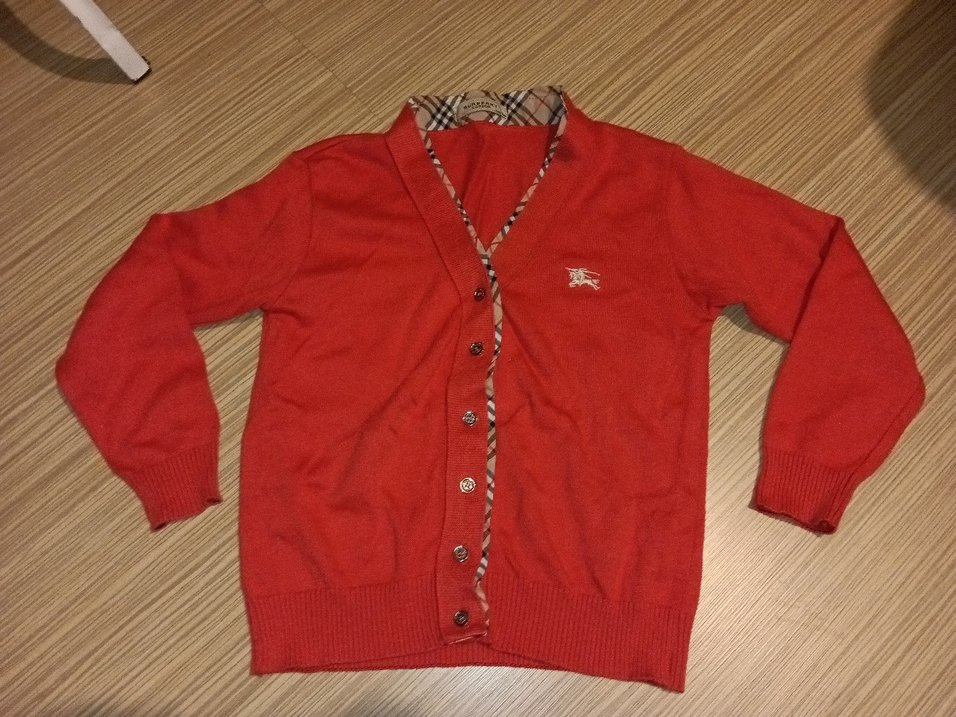 Düğmeli Kırmızı V Yaka Kadın Hırka - Görsel 4