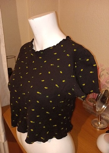 Kısa Kollu Mini Siyah Desenli Kadın Tişört - Görsel 2