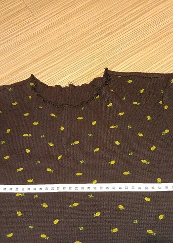 Kısa Kollu Mini Siyah Desenli Kadın Tişört - Görsel 6